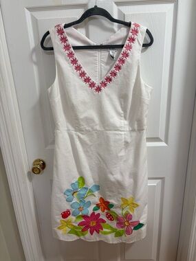 vintage Lilly Pulitzer Brice Dress, embroidered floral motifs and ladybugs